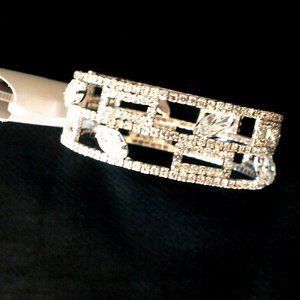 NWT Rhinestone Bracelet